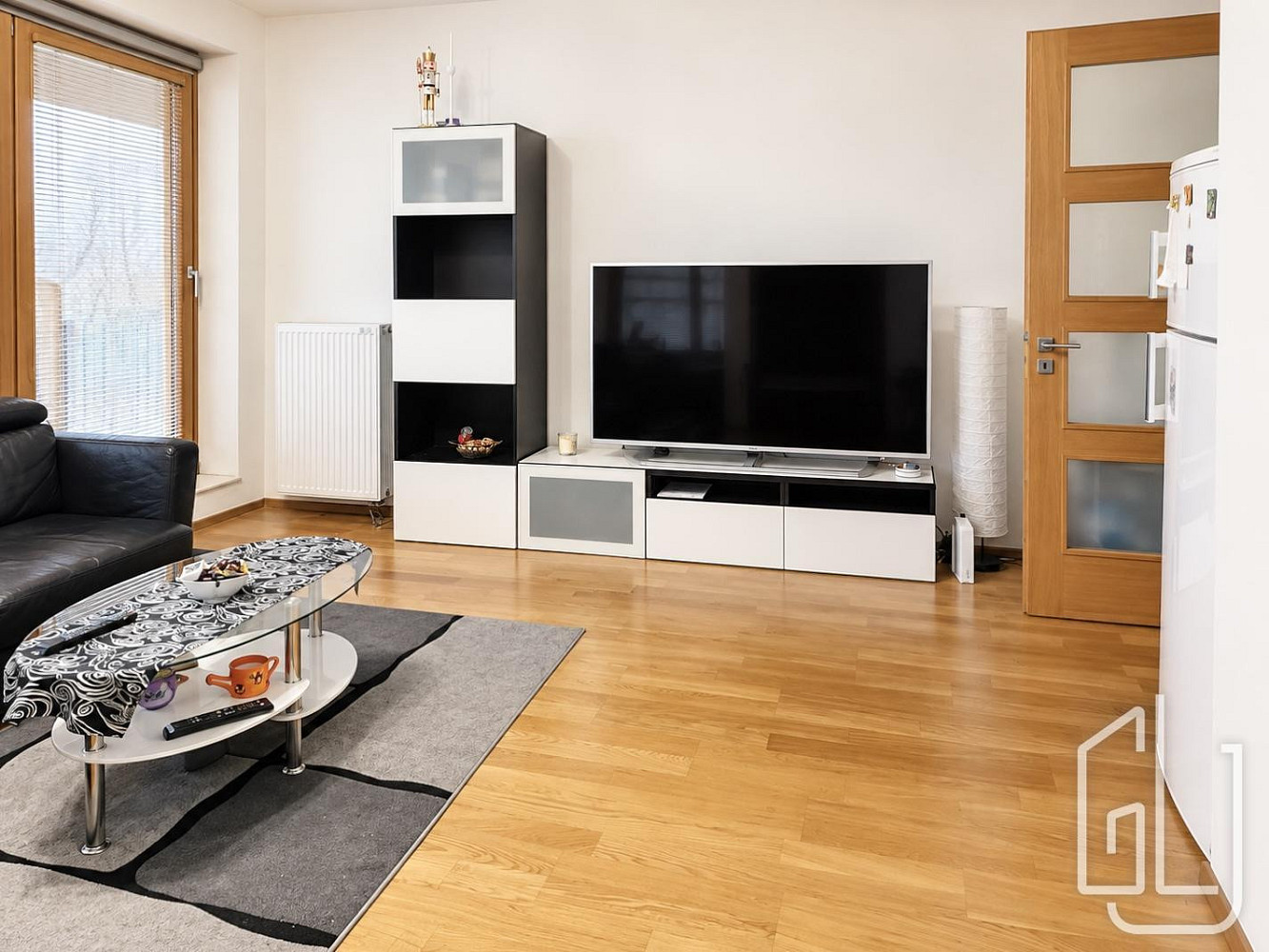 Pronájem bytu 2+kk 57 m² – fotografie 2