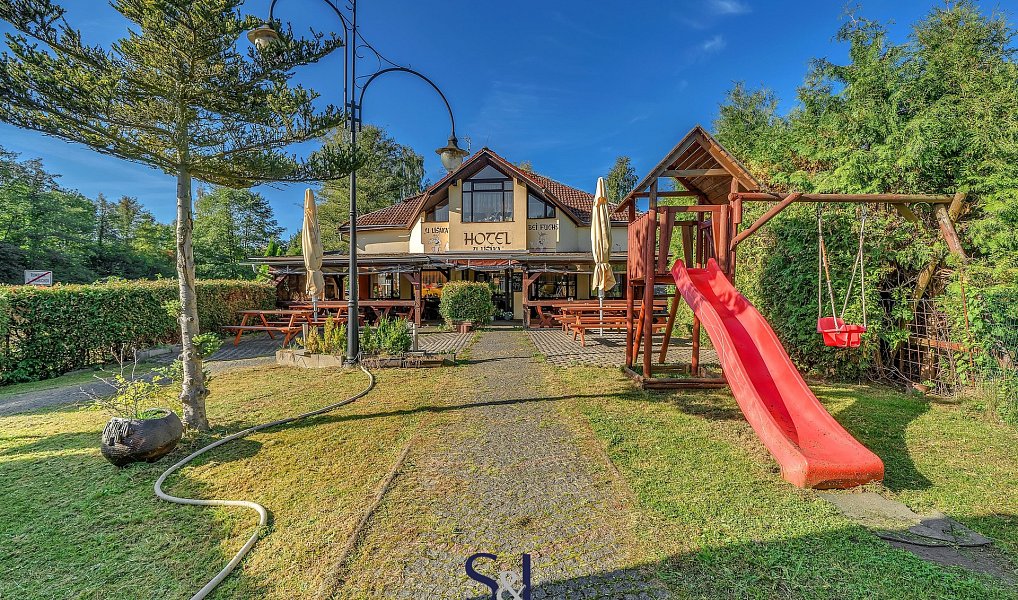 Prodej restaurace 302 m², Rumburk – náhled fotky 6