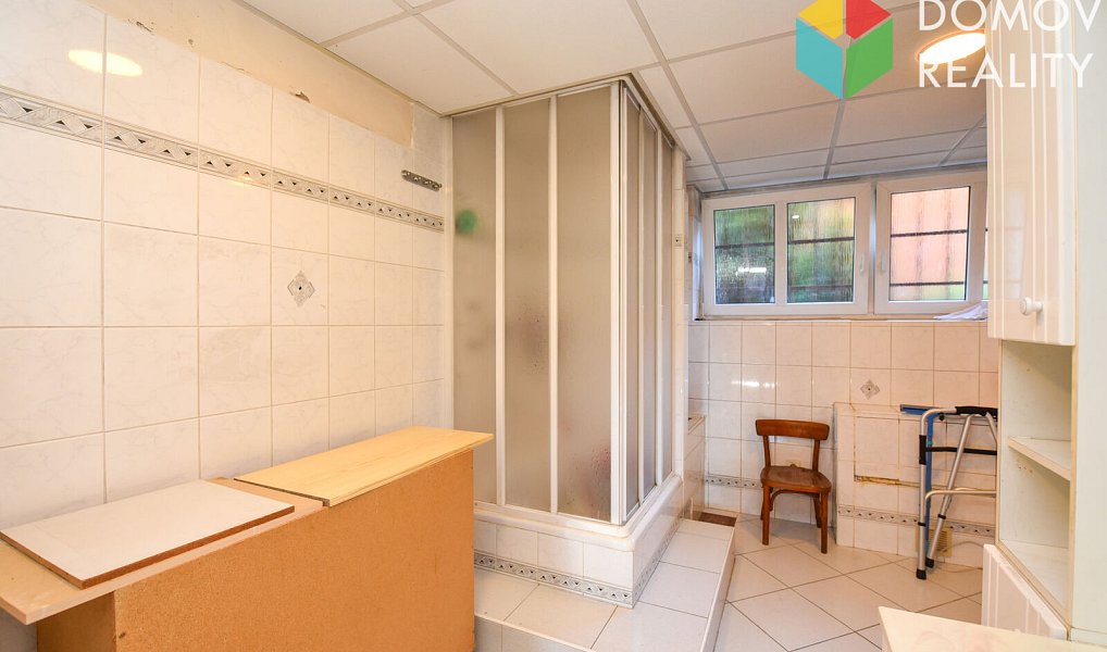 Prodej domu 220 m² s pozemkem 831 m², Beroun – náhled fotky 31