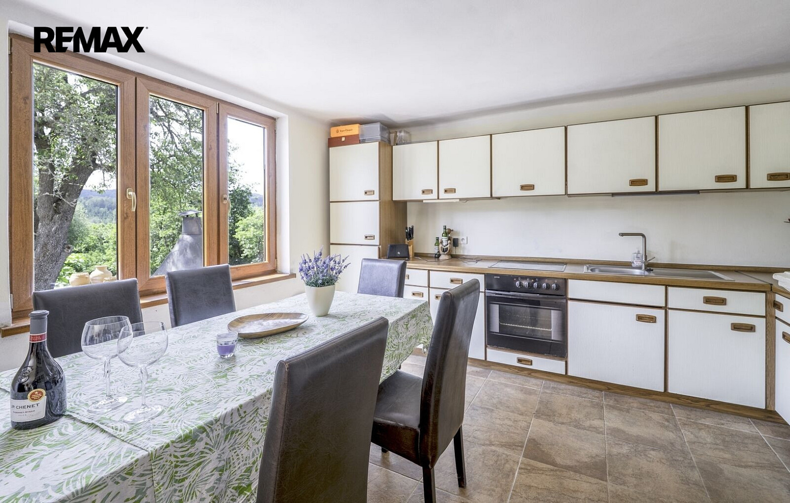 Prodej domu 137 m² s pozemkem 6 157 m² – fotografie 3