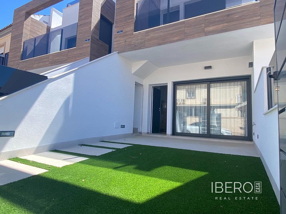 Prodej domu 64 m² s pozemkem 78 m²