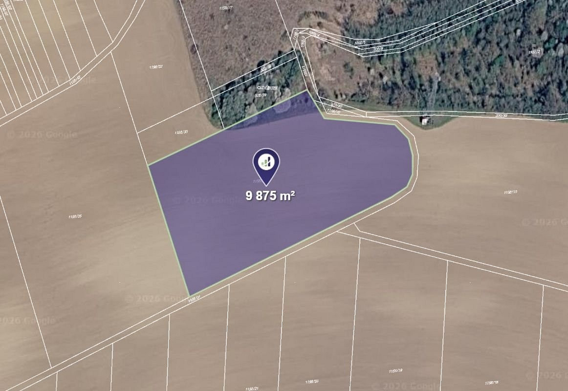 Prodej pole 9 875 m² rezervováno