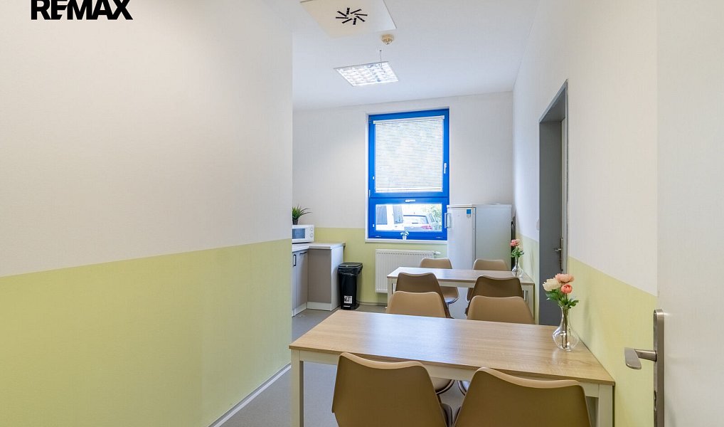 Pronájem kanceláře 107 m², Tuchoměřice – náhled fotky 10