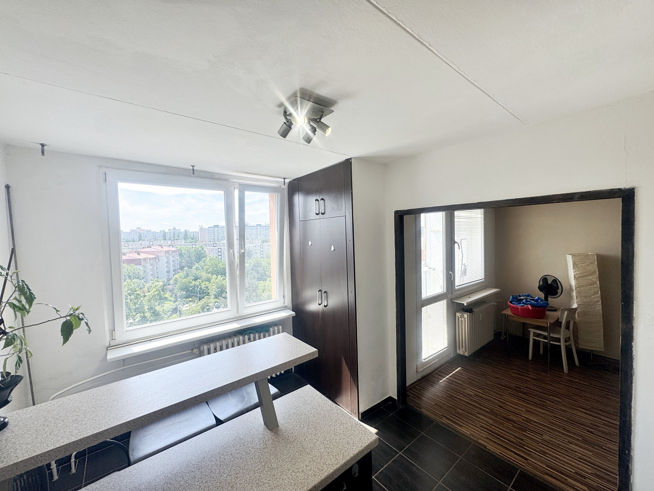 Prodej bytu 2+1 59 m² — photo 2