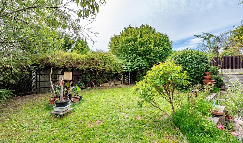 Prodej domu 360 m² s pozemkem 599 m², Benešov – náhled fotky 13