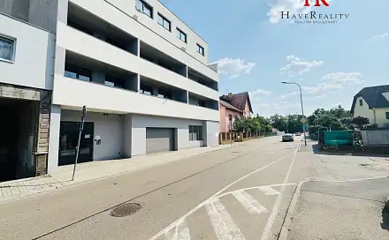 Pronájem bytu 2+kk 42 m², Hodějovského, Benešov