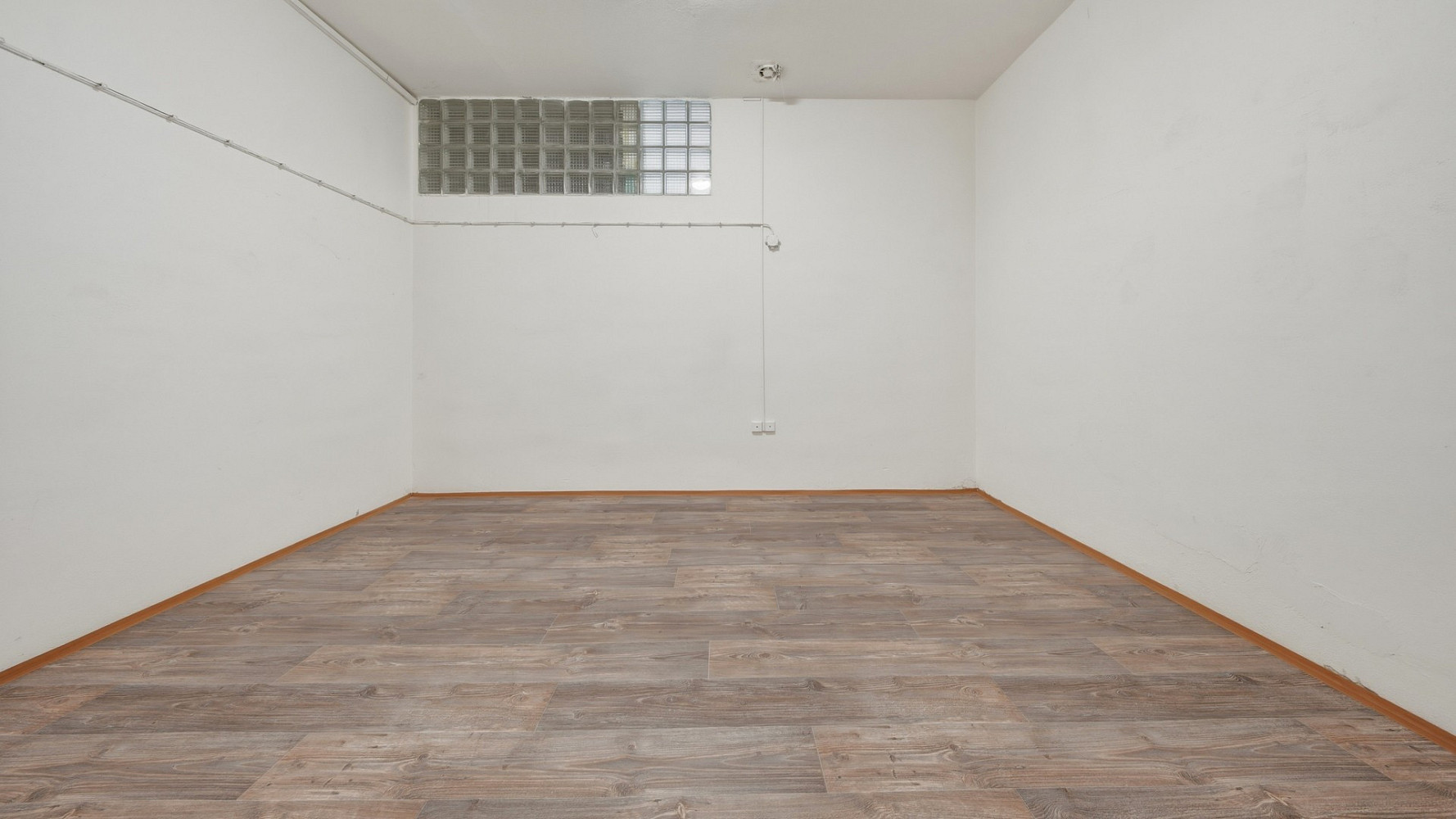 Pronájem obchodních prostor 110 m² – fotografie 5