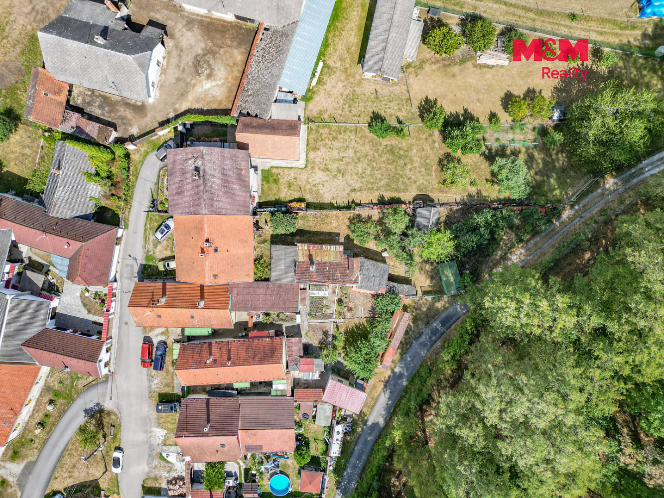 Prodej domu 177 m² s pozemkem 749 m² – fotografie 2
