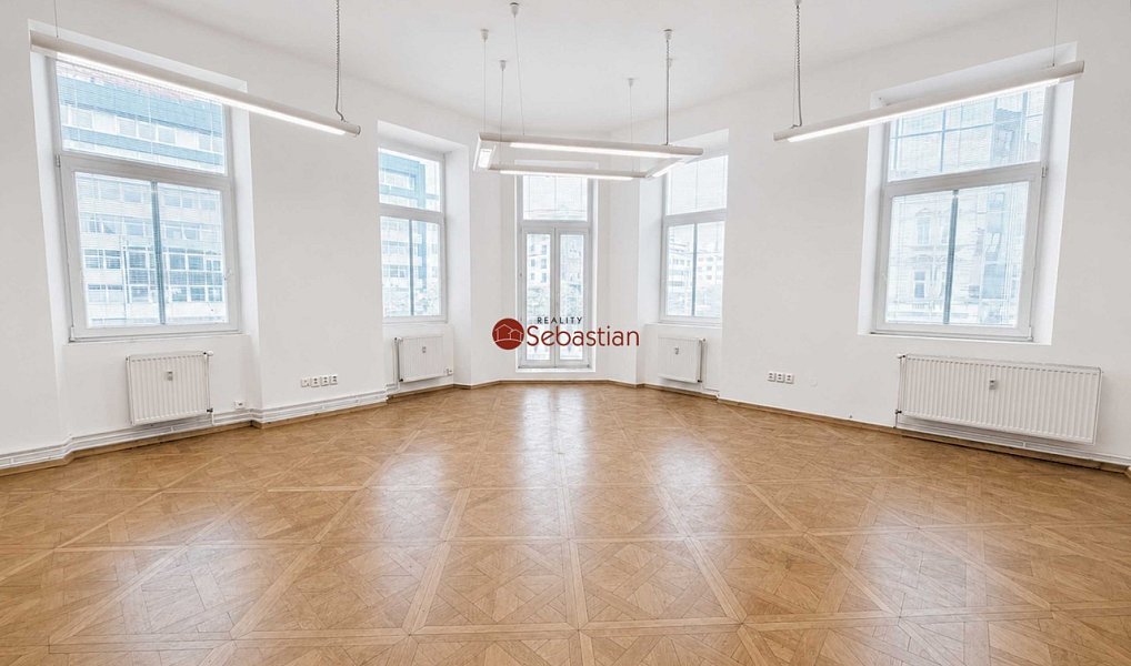 Pronájem kanceláře 182 m², Pardubice – náhled fotky 2