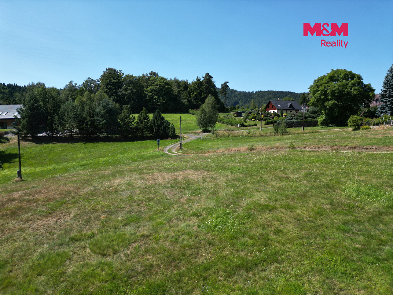 Prodej stavebního pozemku 2 000 m² – fotografie 4