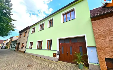Pronájem bytu 4+1 155 m², nám. T. G. Masaryka, Švihov, okres Klatovy