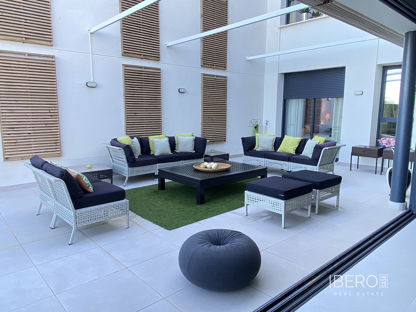 Prodej bytu 4+kk 185 m²