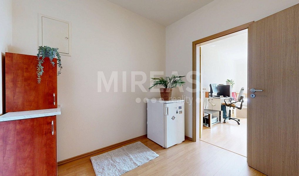 Prodej bytu 1+kk 36 m², Jirny – náhled fotky 7