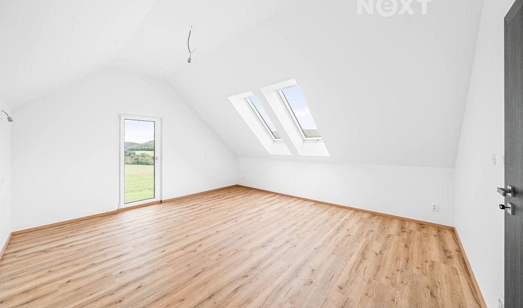 Prodej domu 214 m² s pozemkem 1 127 m², Březová – náhled fotky 16