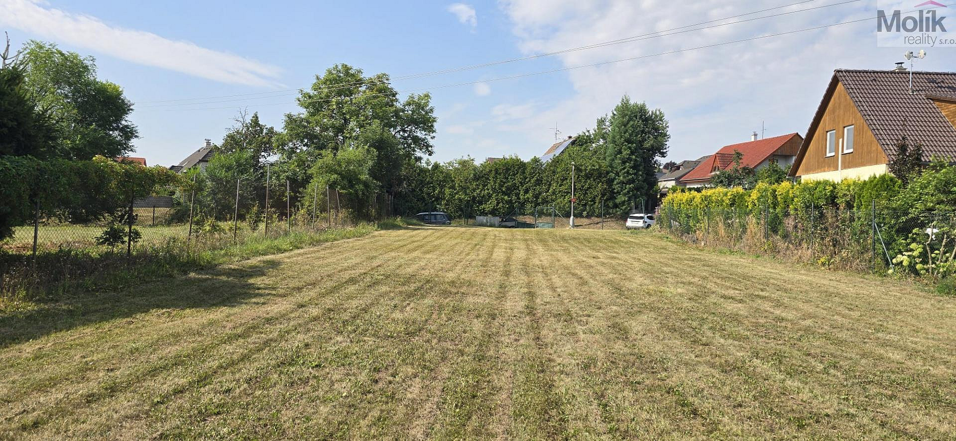 Prodej stavebního pozemku 1 402 m² – fotografie 4
