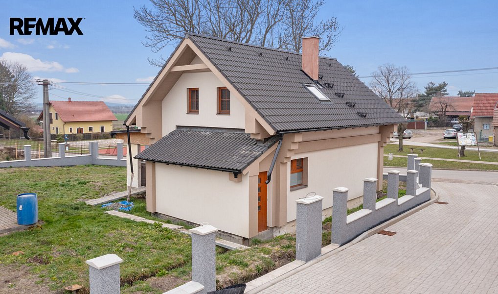 Prodej domu 177 m² s pozemkem 631 m², Olešnice – náhled fotky 3