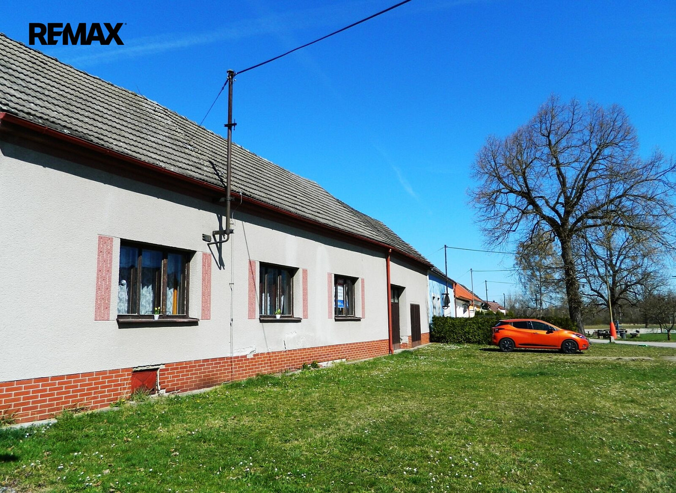 Prodej domu 455 m² s pozemkem 1 055 m²