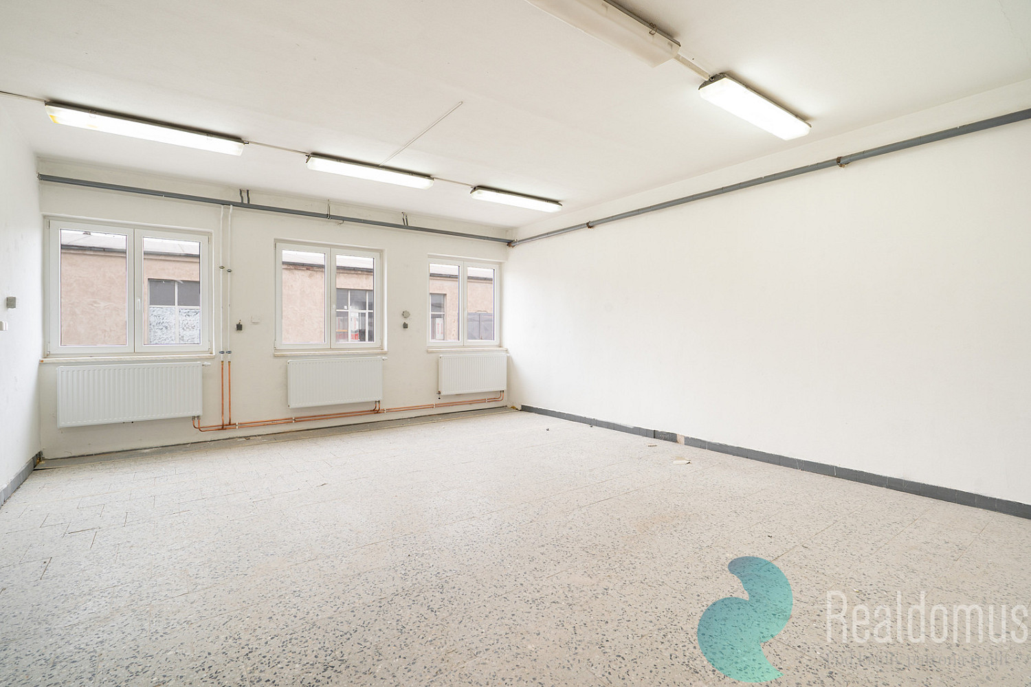 Pronájem výrobních prostor 128 m² — photo 3