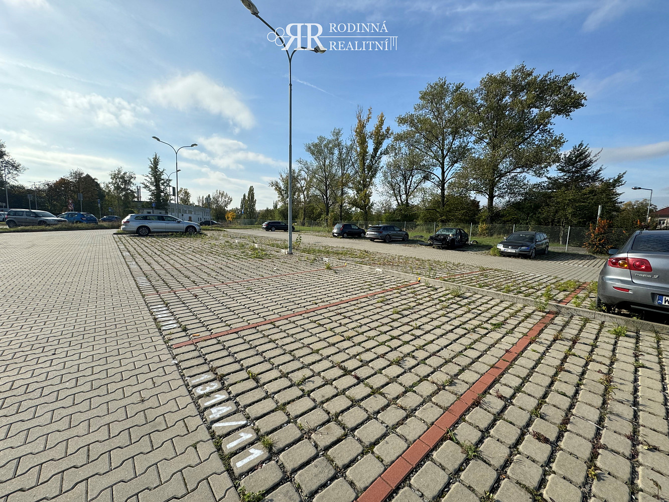 Pronájem parkovacího stání – fotografie 2