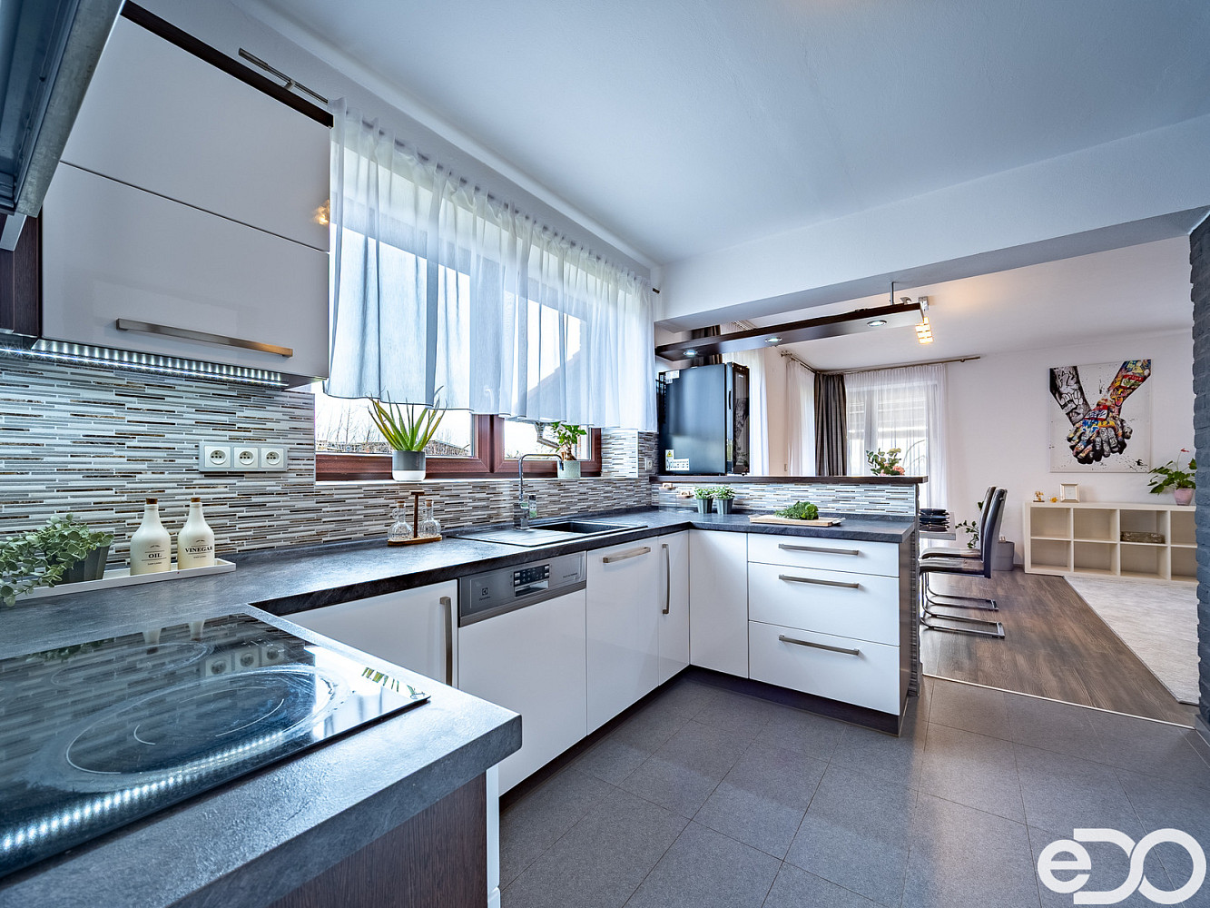 Prodej domu 155 m² s pozemkem 737 m² – fotografie 2