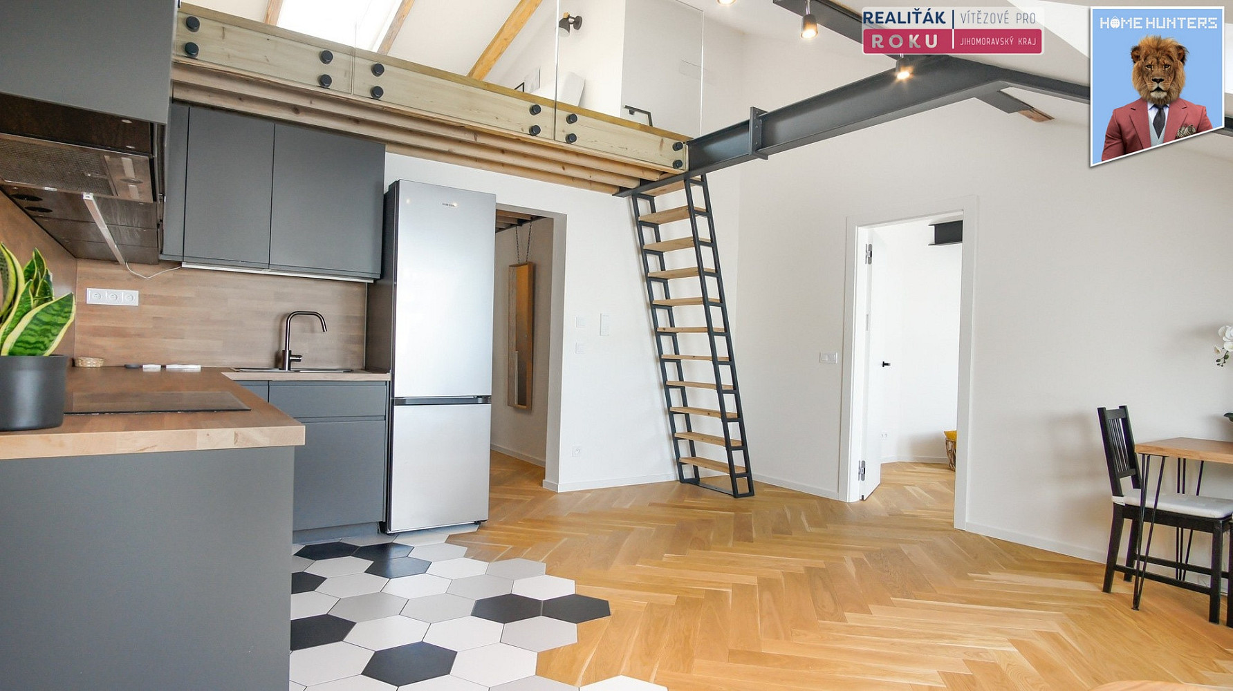 Pronájem bytu 2+kk 72 m² — photo 3