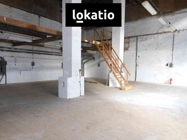 Pronájem skladovacích prostor 396 m²