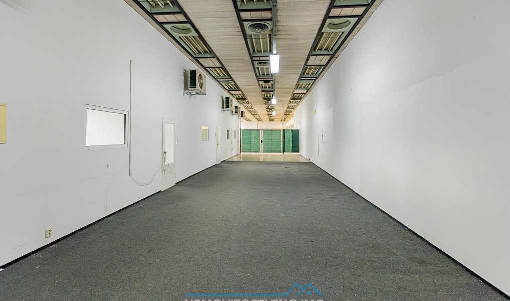 Pronájem výrobních prostor 450 m², Znojmo – náhled fotky 16