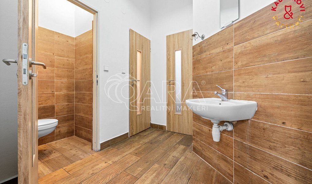Prodej obchodních prostor 153 m², Brno – náhled fotky 3