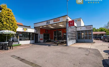 Prodej výrobních prostor 917 m², Smetanova, Holice, okres Pardubice