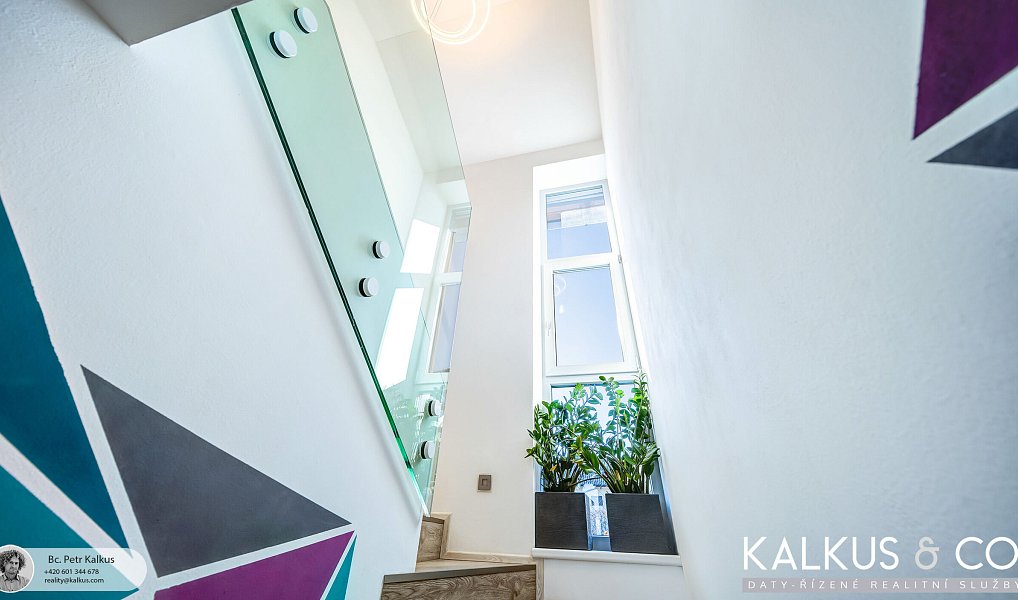 Prodej domu 214 m² s pozemkem 1 530 m², Blešno – náhled fotky 17
