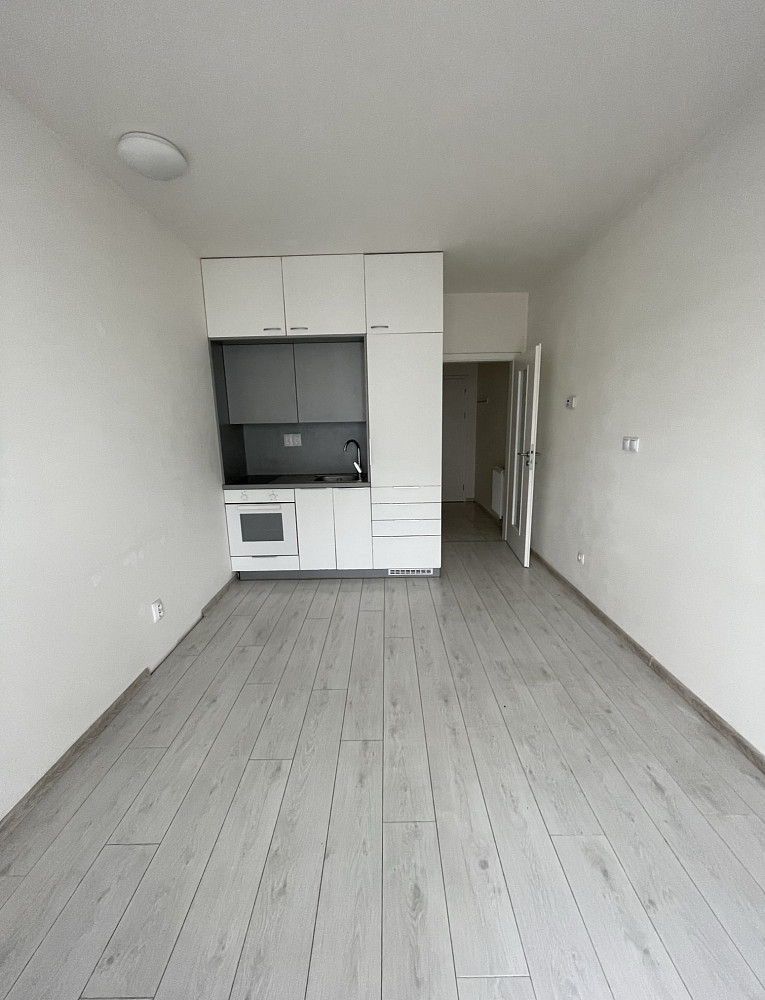 Pronájem bytu 1+kk 21 m² – fotografie 5