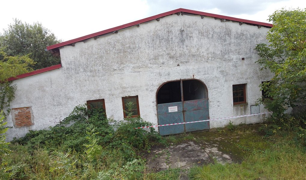 Prodej zemědělského objektu 1 050 m², Žlebské Chvalovice – náhled fotky 5