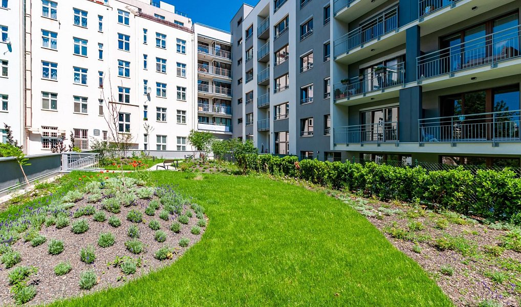 Pronájem bytu 1+kk 28 m², Praha – náhled fotky 15