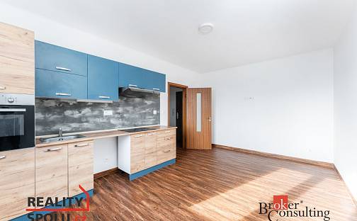 Pronájem bytu 1+kk 27 m², Jáchymovská, Karlovy Vary - Bohatice