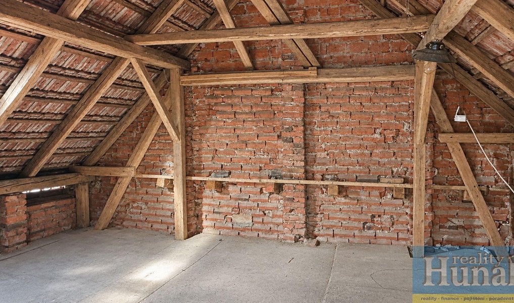 Prodej domu 222 m² s pozemkem 1 232 m², Kámen – náhled fotky 16
