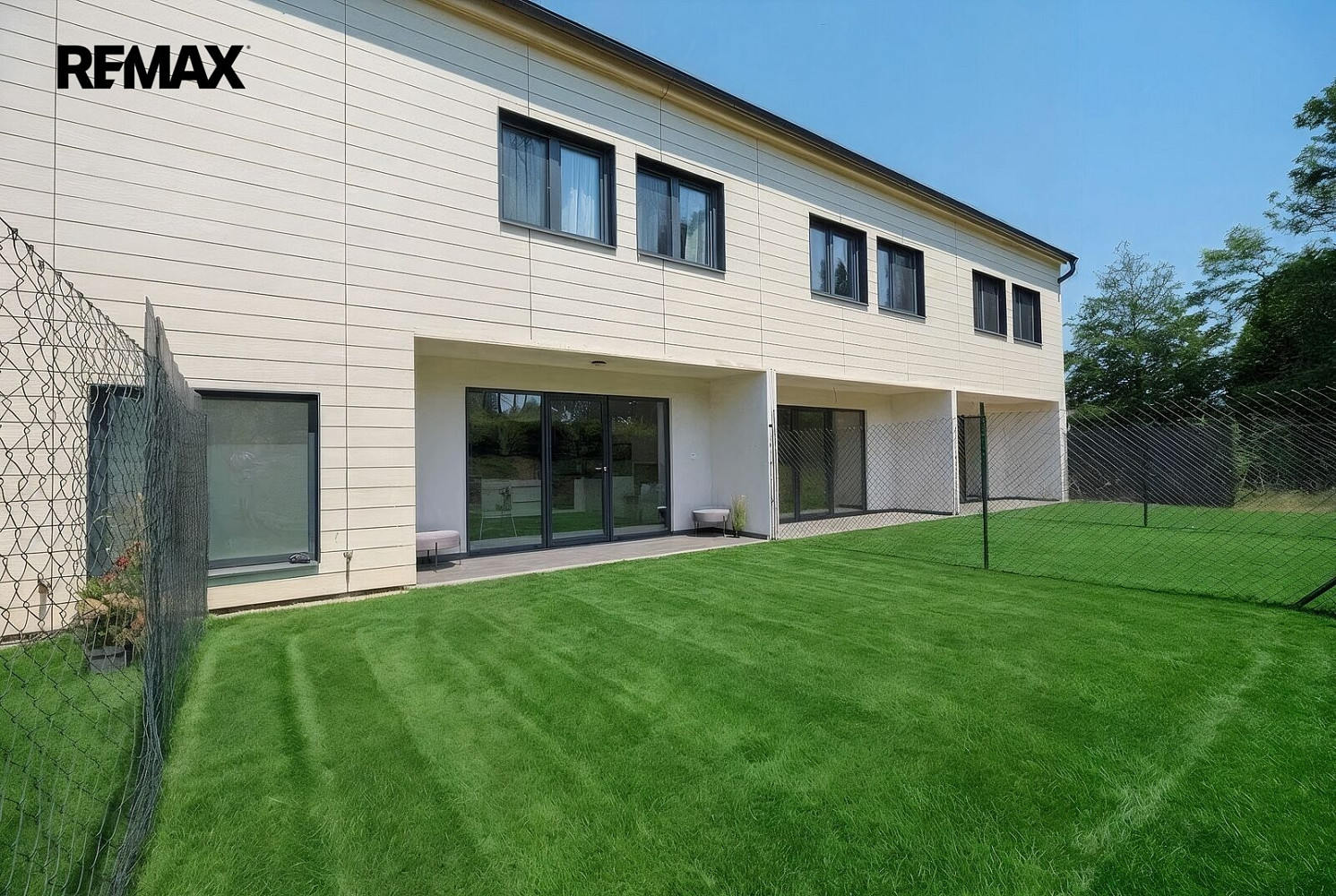 Prodej bytu 4+kk 93 m² – fotografie 2