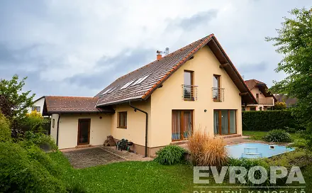 Prodej domu 303 m² s pozemkem 1 464 m², Nad Farou, Solnice, okres Rychnov nad Kněžnou