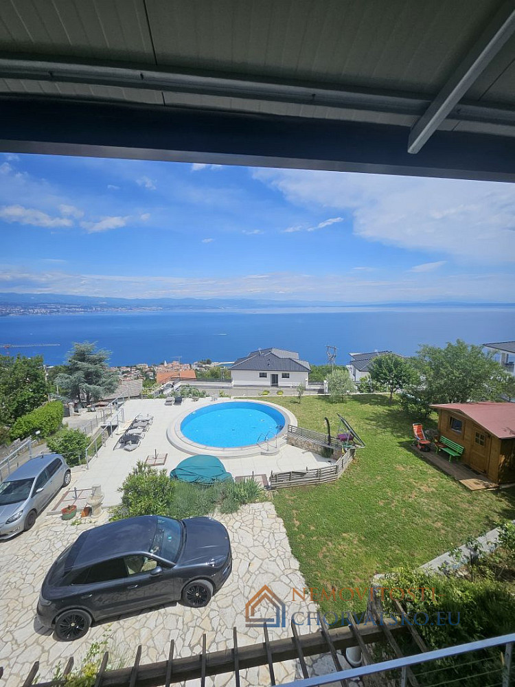 Prodej domu 387 m² s pozemkem 1 200 m² - Bild 5