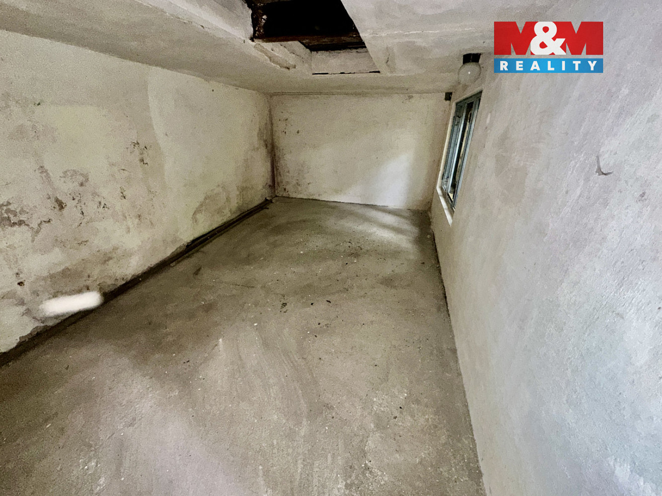 Prodej garáže se sklepem v jablonci nad nisou, ul. podhorská — photo 4