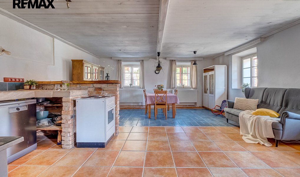 Prodej domu 157 m² s pozemkem 2 275 m², Borovany – náhled fotky 7