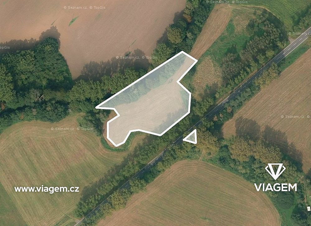 Prodej pole 7 322 m²
