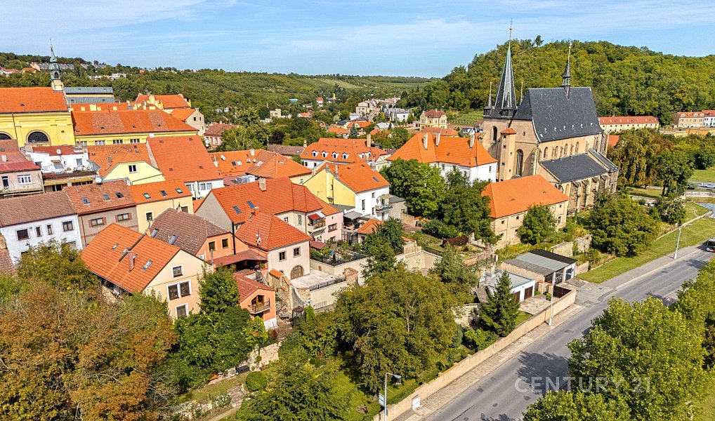 Prodej nájemního domu, činžáku 370 m², Slaný – náhled fotky 47