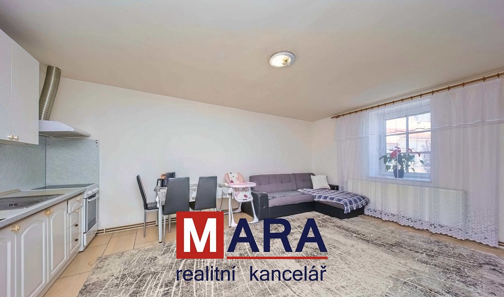 Prodej domu 739 m² s pozemkem 1 095 m², Tovačov – náhled fotky 12