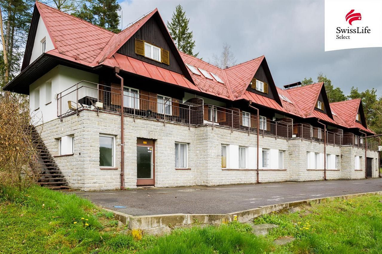 Prodej ubytovacího objektu 800 m²