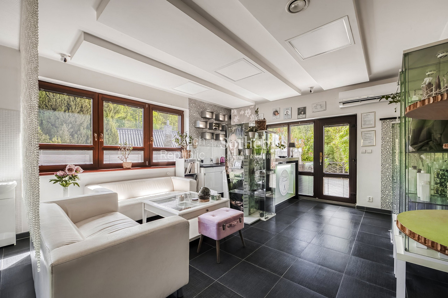 Prodej domu 422 m² s pozemkem 3 263 m² – fotografie 5