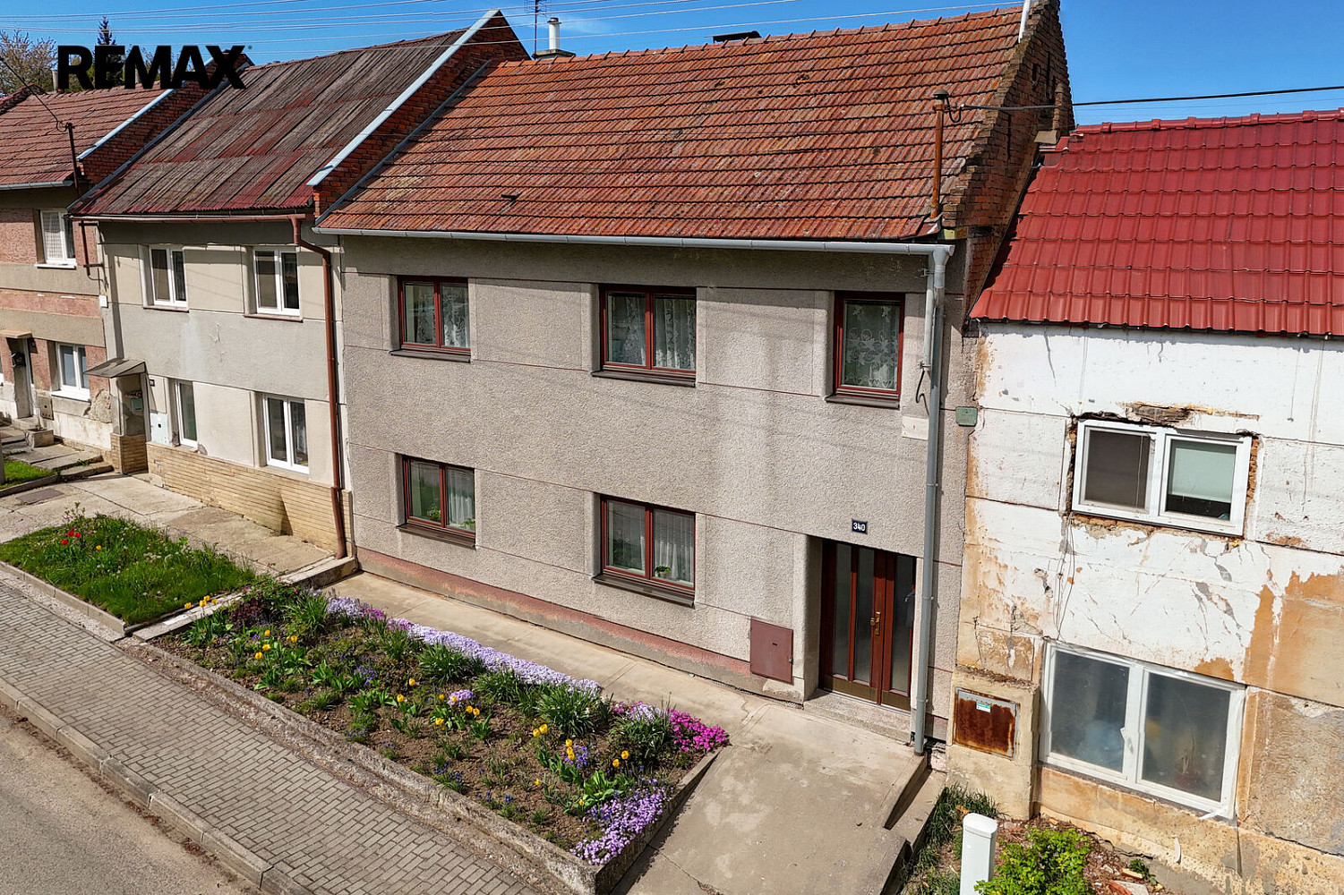 Prodej domu 180 m² s pozemkem 710 m² – fotografie 2