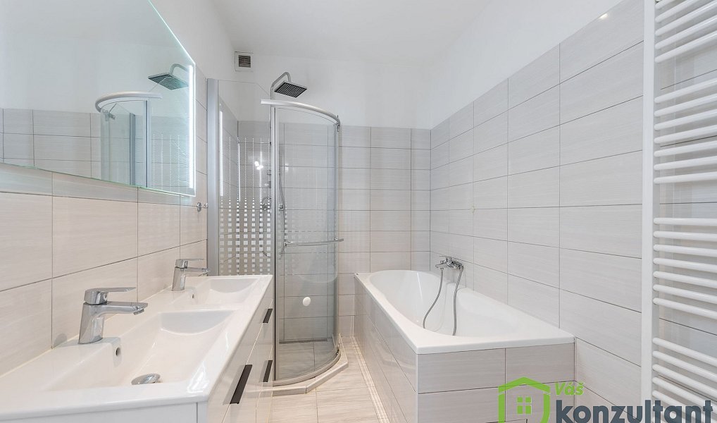 Prodej domu 204 m² s pozemkem 1 432 m², Velké Bílovice – náhled fotky 12