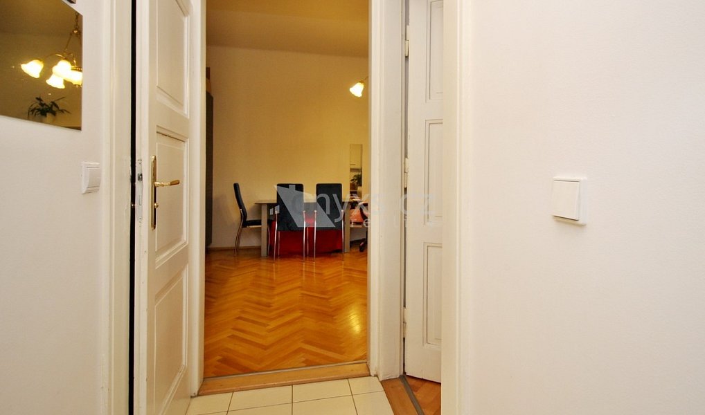 Prodej bytu 2+kk 42 m², Praha – náhled fotky 8