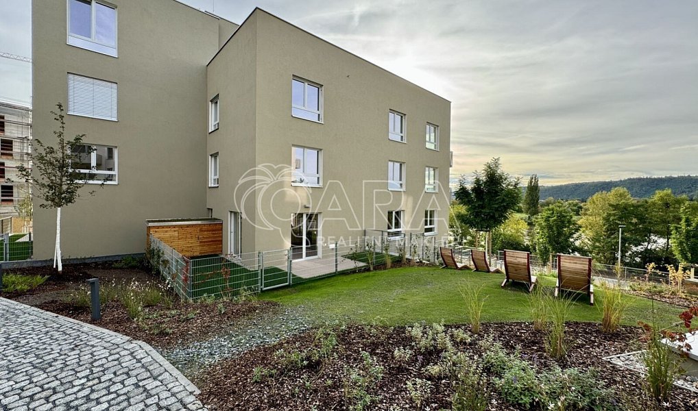 Pronájem bytu 3+kk 94 m², Praha – náhled fotky 19