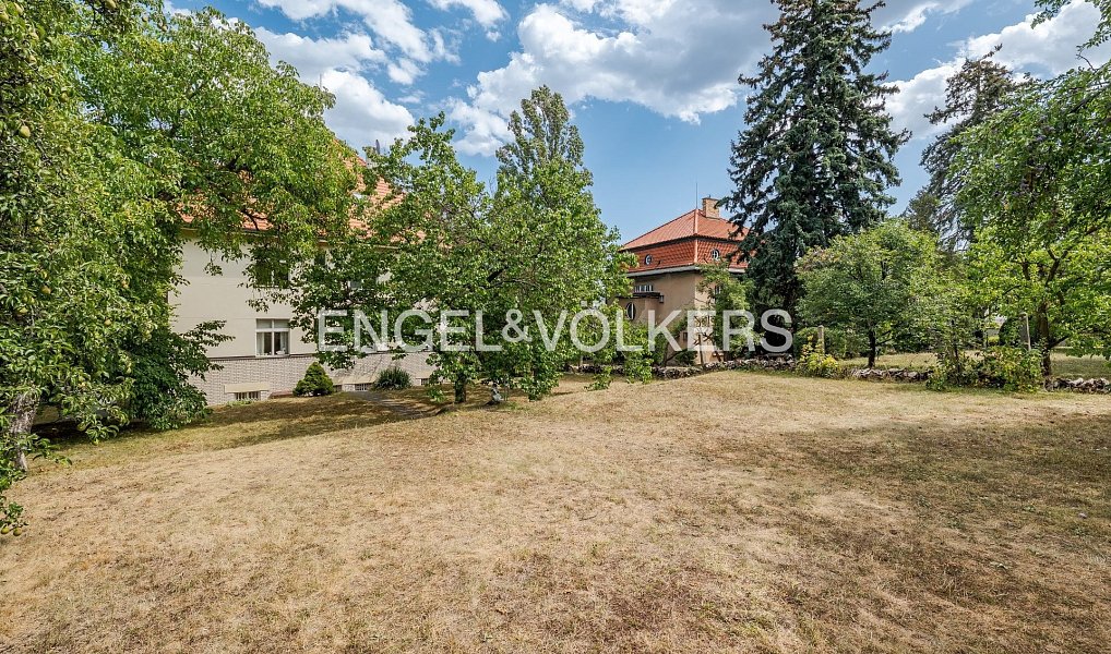 Pronájem bytu 5+1 146 m², Praha – náhled fotky 5
